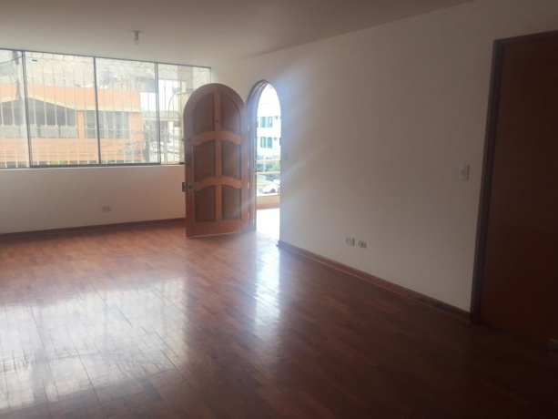 La Molina, 3 Bedrooms Bedrooms, ,3 BathroomsBathrooms,Departamento,En Venta,1112
