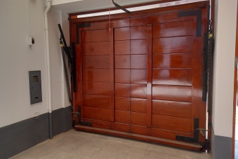 CALLE LOS CEDROS LA MOLINA, LIMA, 4 Bedrooms Bedrooms, ,Casa,En Venta,LA MOLINA,3,1135