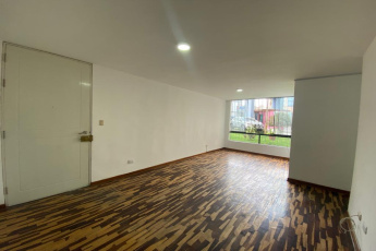 Av Los Ruiseñores, SANTA ANITA, 3 Bedrooms Bedrooms, ,2 BathroomsBathrooms,Departamento,En Venta,1,1190
