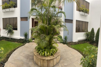 Calle Monte Mayor 182 Monte Mayor, santiago de surco, lima 15038, 6 Bedrooms Bedrooms, ,5 BathroomsBathrooms,Departamento,En Venta,Monte Mayor,3,1221