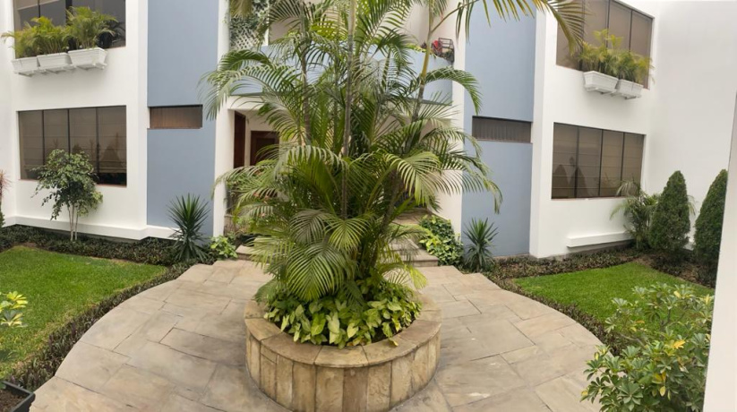 Calle Monte Mayor 182 Monte Mayor, santiago de surco, lima 15038, 6 Bedrooms Bedrooms, ,5 BathroomsBathrooms,Departamento,En Venta,Monte Mayor,3,1221