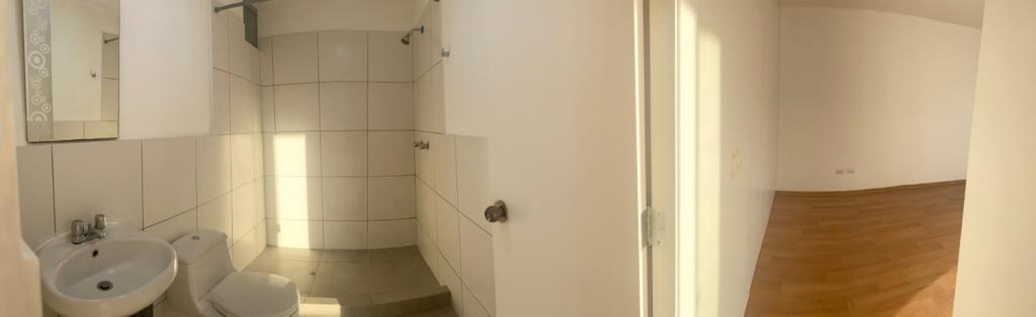 Av Circunvalación, Santiago de Surco, 3 Bedrooms Bedrooms, ,2 BathroomsBathrooms,Departamento,En Alquiler,Av Circunvalación,10,1257