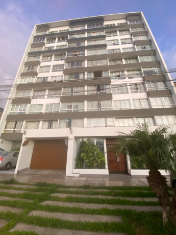 Av Circunvalación, Santiago de Surco, 3 Bedrooms Bedrooms, ,2 BathroomsBathrooms,Departamento,En Alquiler,Av Circunvalación,10,1257