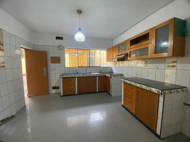 107 Acuario, Ate, 4 Bedrooms Bedrooms, ,Casa,En Venta,Acuario,3,1306